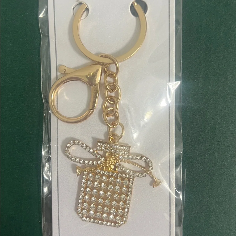 Gold Tone Crystal Gift-Box Keychain